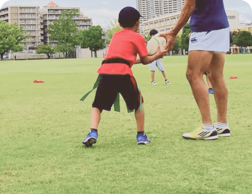 小学生タグラグビーの様子